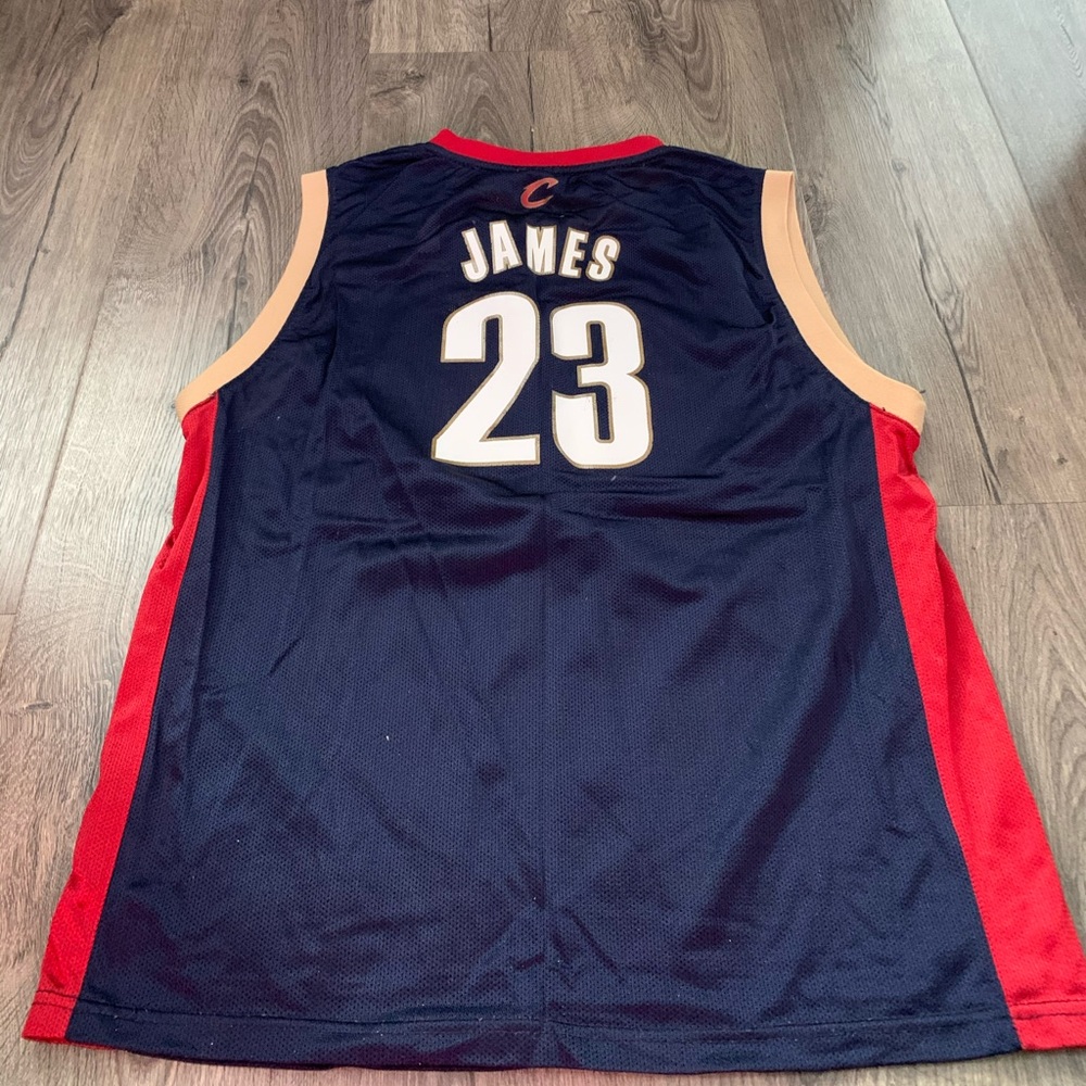 LeBron James Cleveland Cavaliers Jersey
